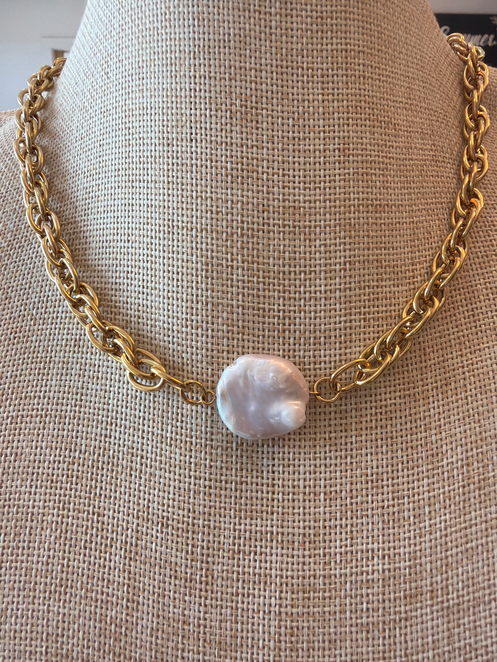 Loan Necklace